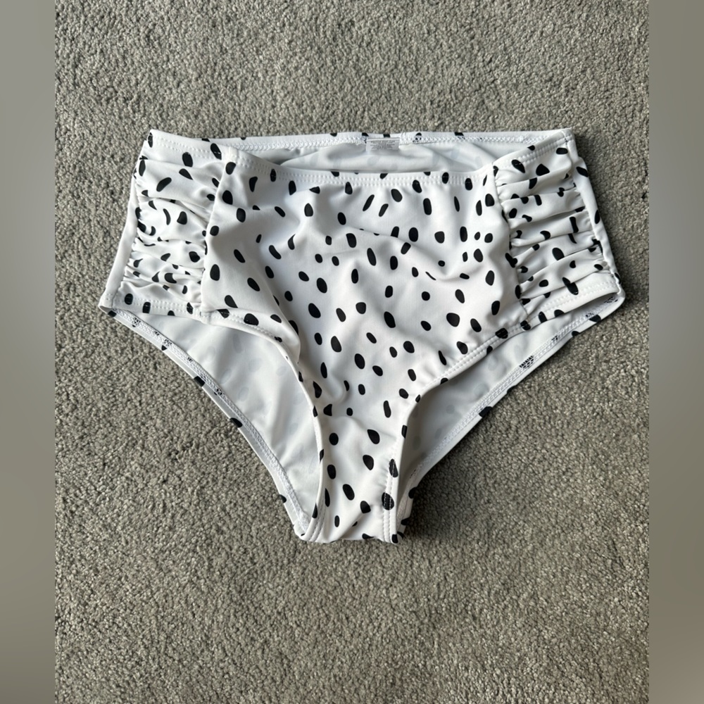 High waist bikini bottoms